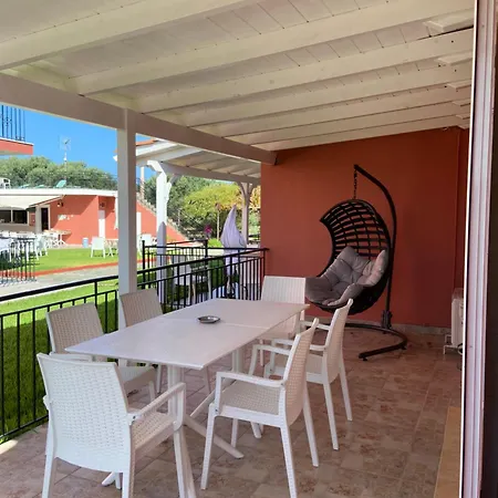 公寓式酒店 乐园公寓酒店 4*