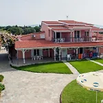 Aparthotel Paradise 4*