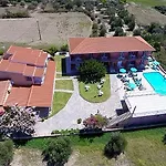 Paradise Aparthotel