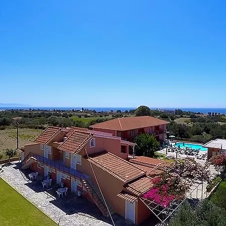 Aparthotel Paradise 2*
