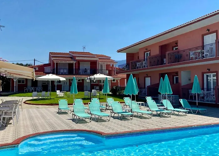 Apart-hotel Paradise 4*
