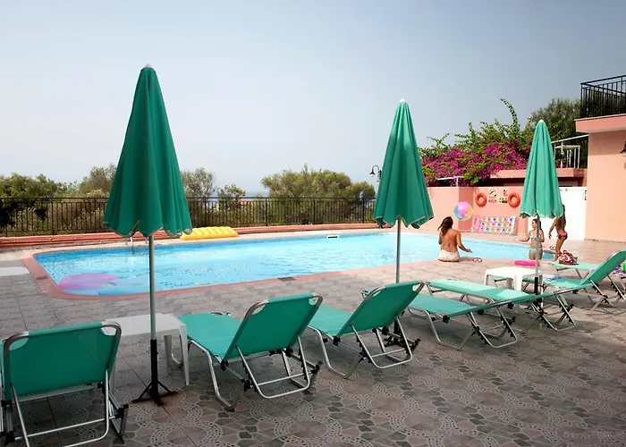 Paradise Apart-hotel 4*