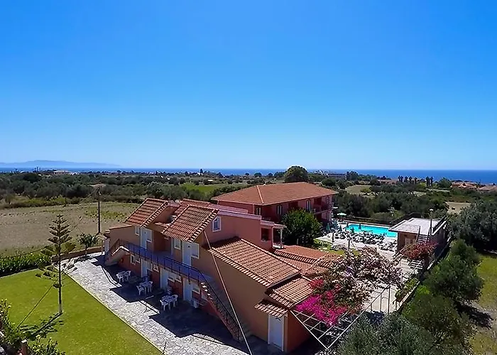 Apart-hotel Paradise 4*