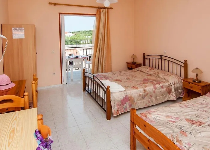 Paradise Apart-hotel 4*