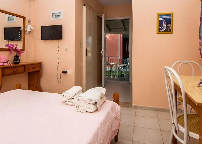 Apart-hotel Paradise 4*